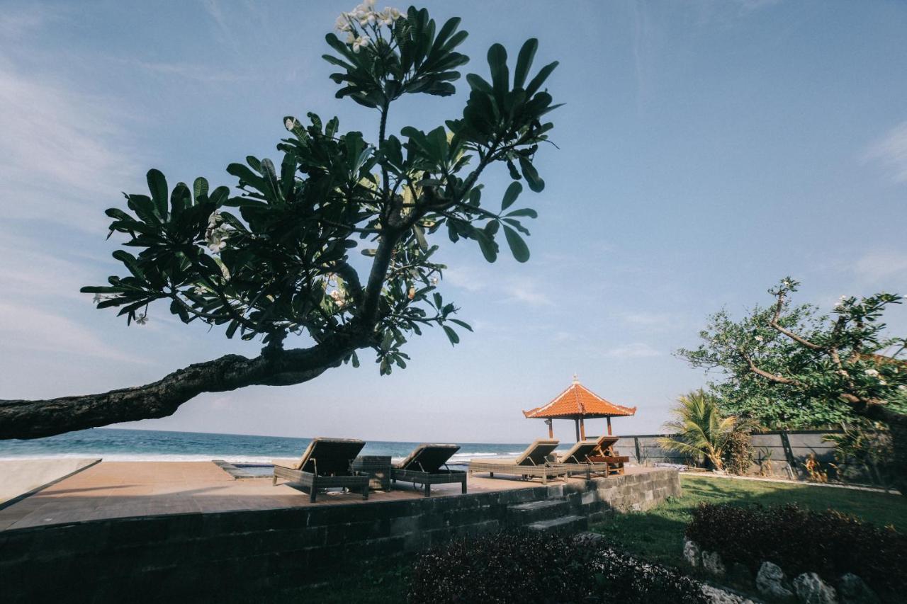 Cave Beach Bungalow Semaya Kültér fotó