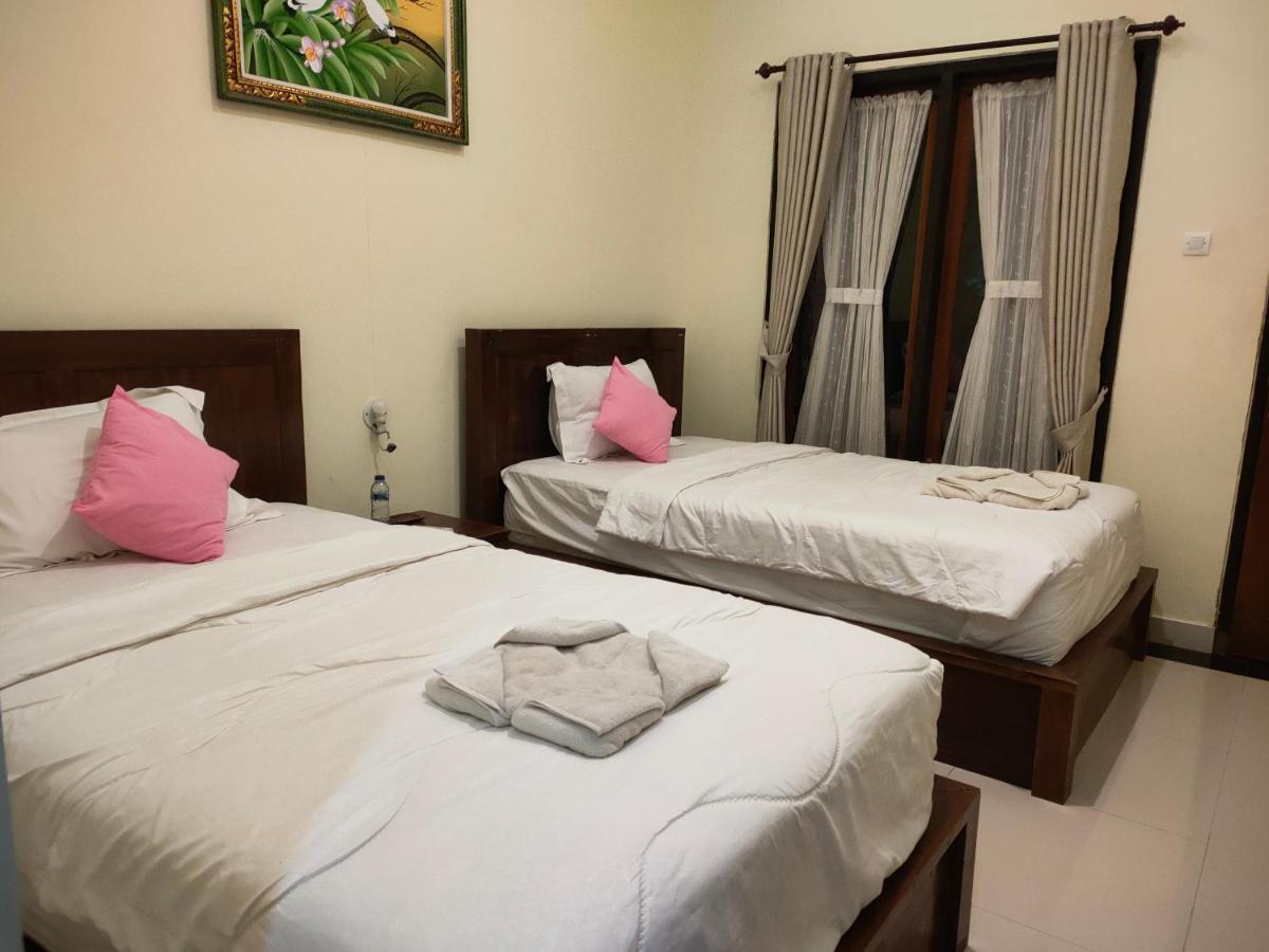 Cave Beach Bungalow Semaya Kültér fotó