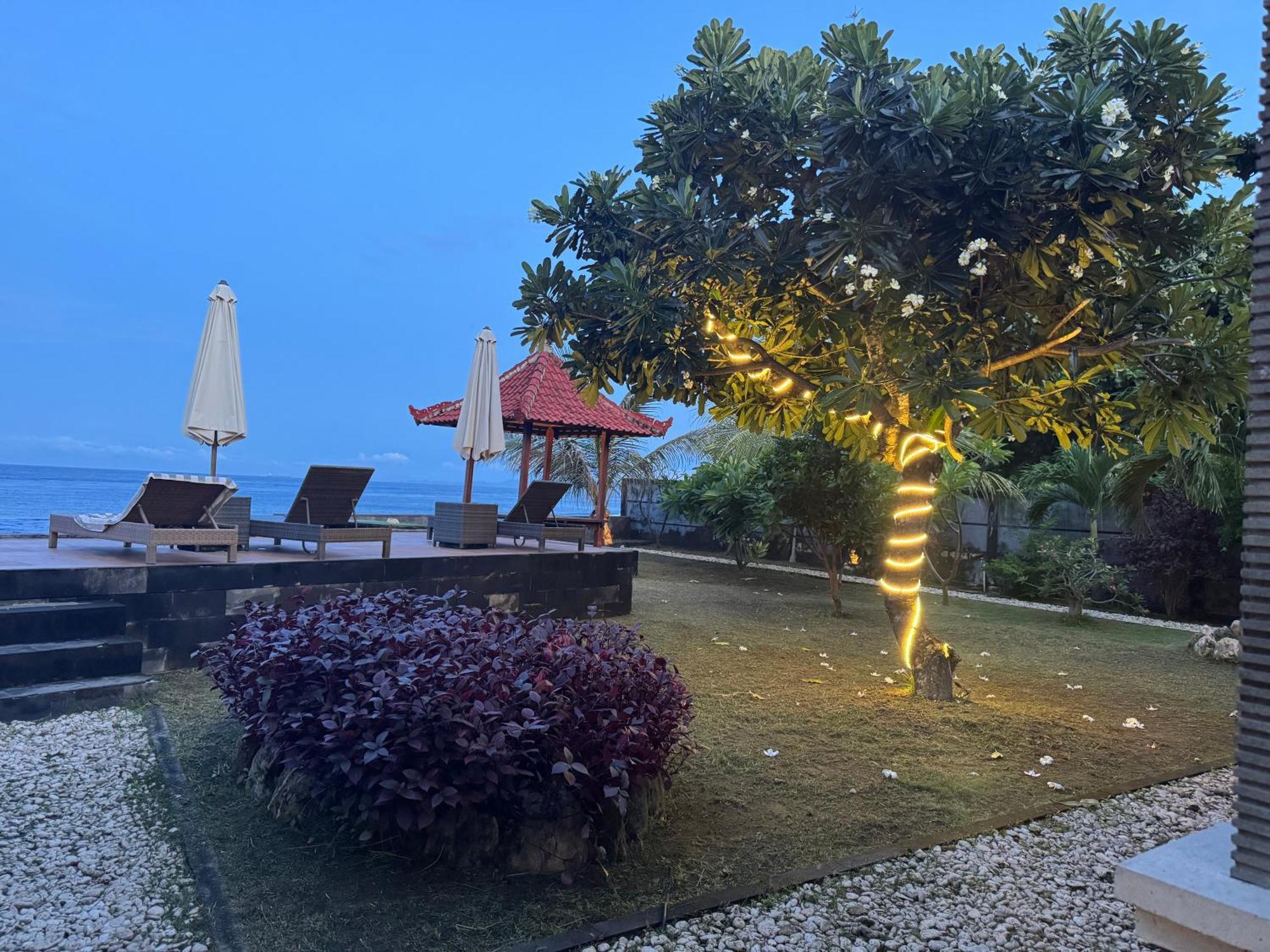 Cave Beach Bungalow Semaya Kültér fotó